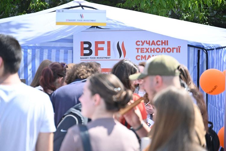 «Платформа твоїх можливостей»: в Ужгороді відбувся обласний фестиваль кар’єри