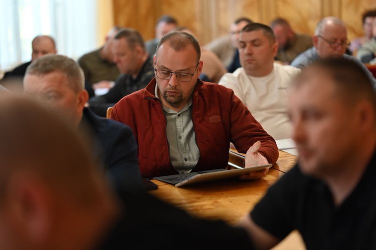 Виклики і пріоритети розвитку деревообробної та меблевої галузей обговорили в ОВА