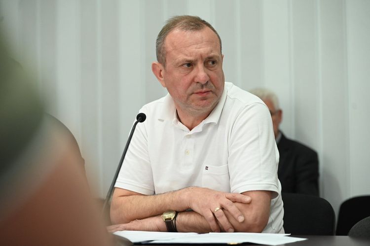 Комісія з питань ТЕБ та НС скоординувала кроки для ліквідації масштабної пожежі на Воловеччині