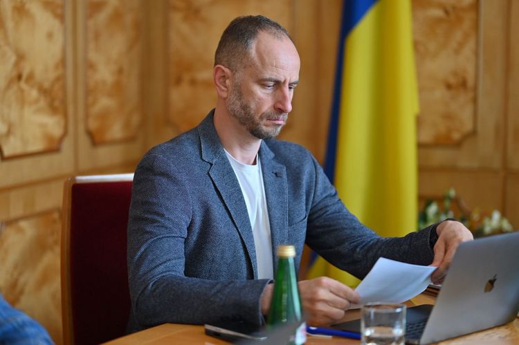 Виклики і пріоритети розвитку деревообробної та меблевої галузей обговорили в ОВА