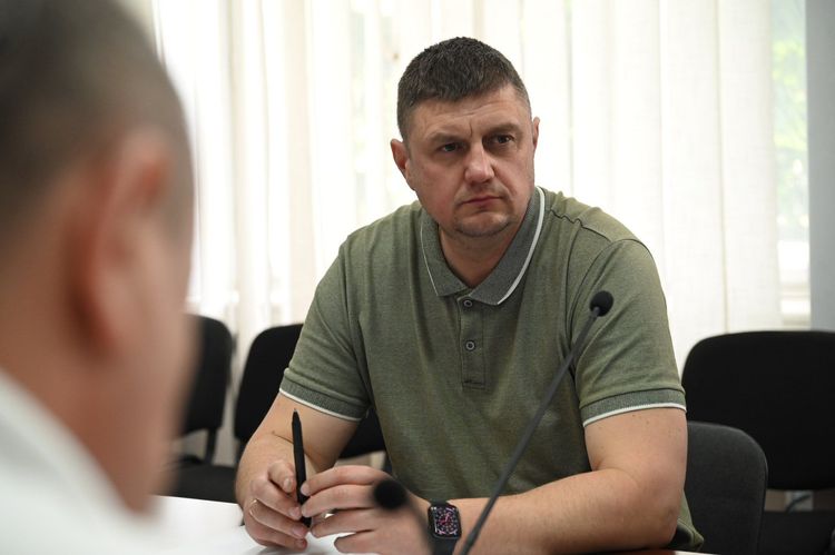Комісія з питань ТЕБ та НС скоординувала кроки для ліквідації масштабної пожежі на Воловеччині