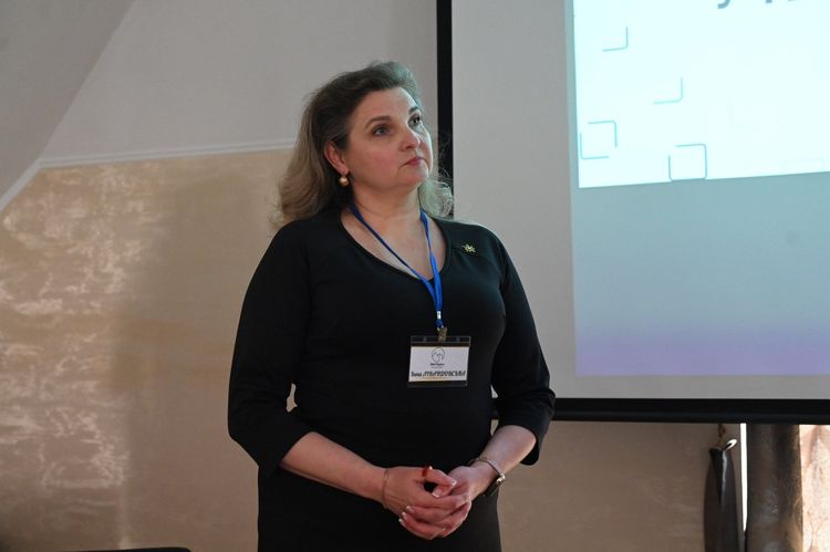 На Хустщині обговорили стратегію безбар’єрного розвитку громад