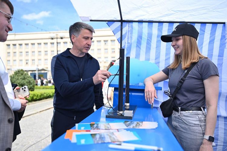 «Платформа твоїх можливостей»: в Ужгороді відбувся обласний фестиваль кар’єри