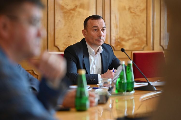 Виклики і пріоритети розвитку деревообробної та меблевої галузей обговорили в ОВА