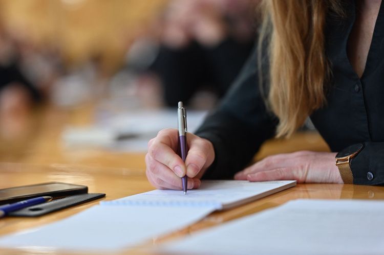 Виклики і пріоритети розвитку деревообробної та меблевої галузей обговорили в ОВА
