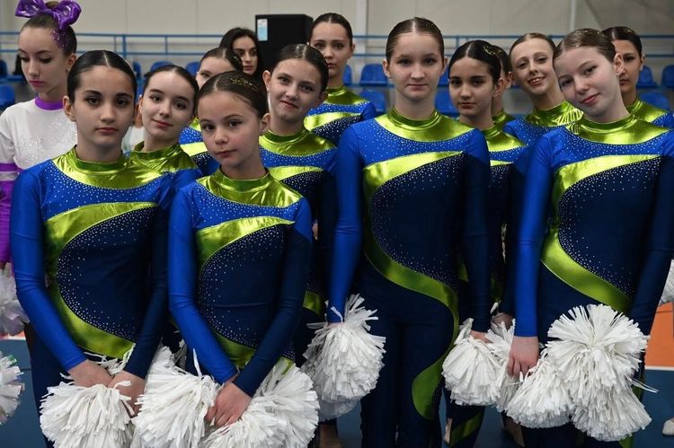 «Пліч-о-пліч»: в Ужгороді провели обласні змагання з черлідингу