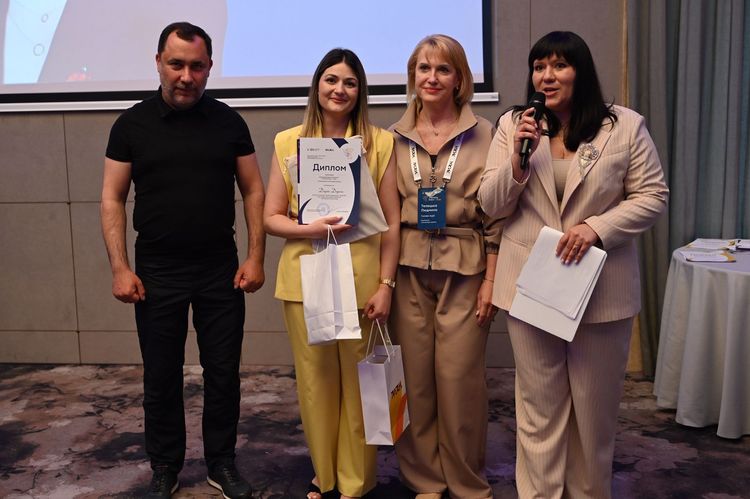Закарпатець Іван Коперльос переміг у Всеукраїнському конкурсі «Учитель року – 2026»