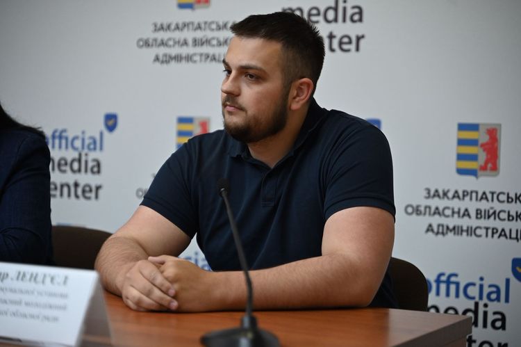 «Лідери змін Закарпаття» – нова обласна премія для молоді!