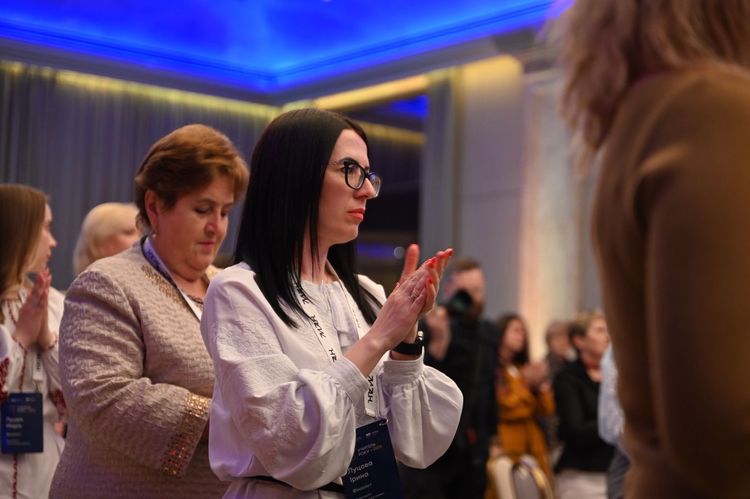 Закарпатець Іван Коперльос переміг у Всеукраїнському конкурсі «Учитель року – 2026»