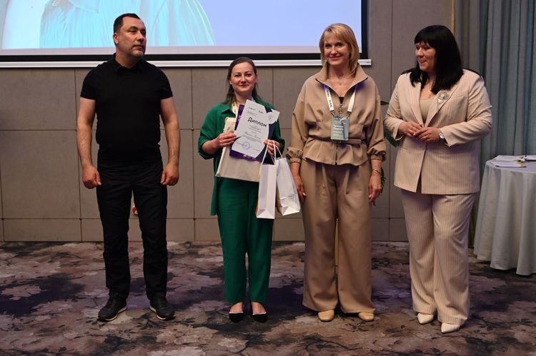 Закарпатець Іван Коперльос переміг у Всеукраїнському конкурсі «Учитель року – 2026»