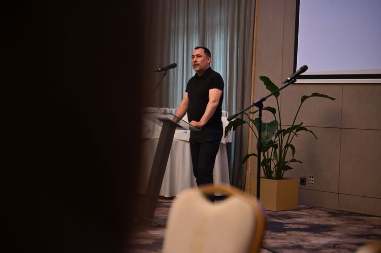 Закарпатець Іван Коперльос переміг у Всеукраїнському конкурсі «Учитель року – 2026»