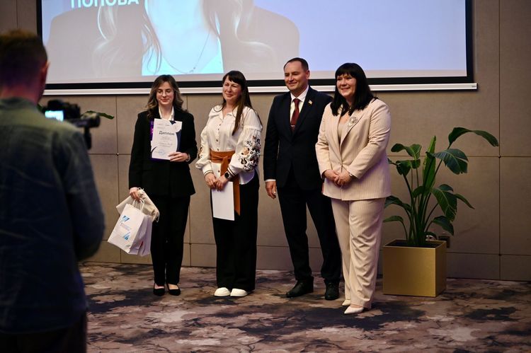Закарпатець Іван Коперльос переміг у Всеукраїнському конкурсі «Учитель року – 2026»