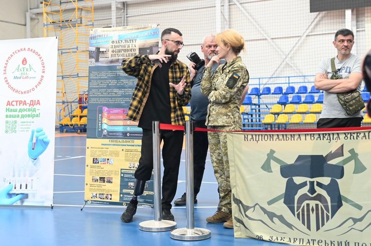 В Ужгороді відбувся обласний чемпіонат з армрестлінгу на підтримку Сил оборони України