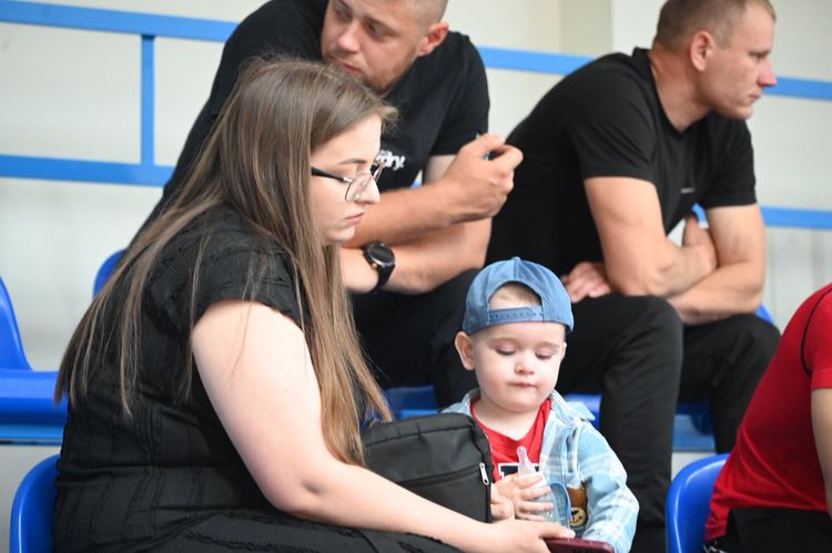 В Ужгороді відбувся обласний чемпіонат з армрестлінгу на підтримку Сил оборони України