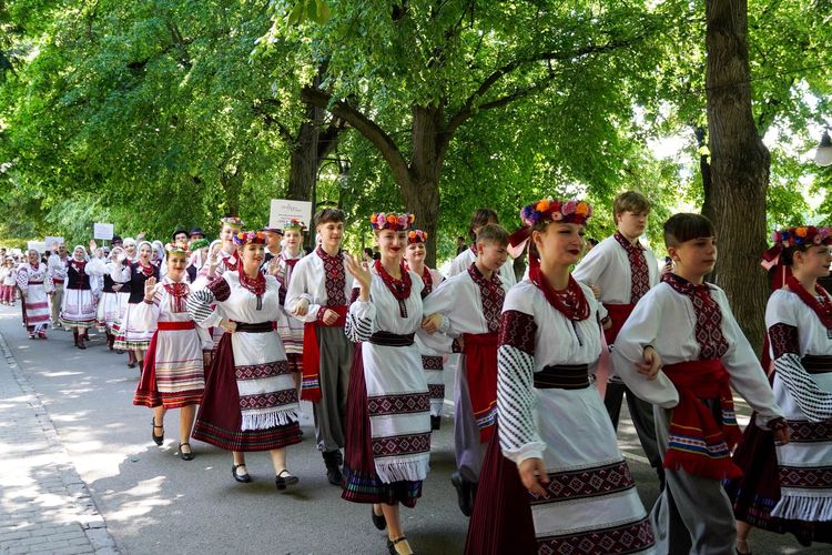 На Закарпатті відбувся І Відкритий фольклорний фестиваль-конкурс «Шовкова косиця»