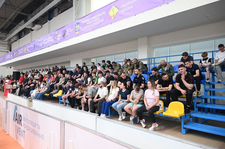 В Ужгороді відбувся обласний чемпіонат з армрестлінгу на підтримку Сил оборони України