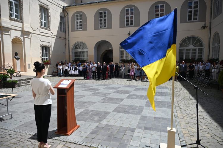 В Ужгородському замку відзначили представників національних спільнот Закарпаття