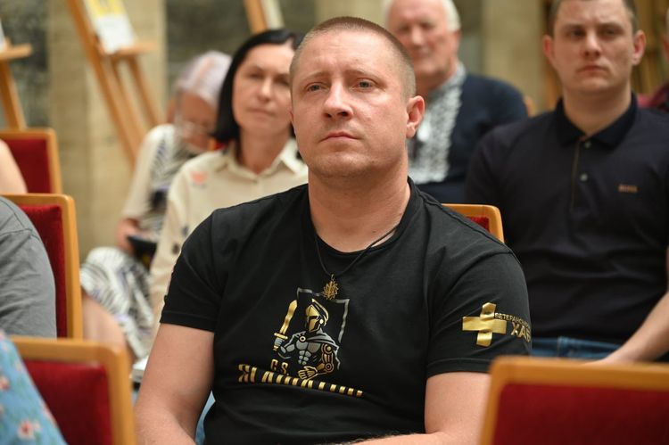 Працівники ОВА вдосконалювали навички інклюзивної комунікації та етичного спілкування