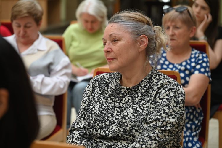 Працівники ОВА вдосконалювали навички інклюзивної комунікації та етичного спілкування