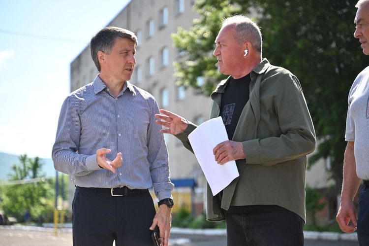 Мирослав Білецький закликав громади Закарпаття переймати успішний досвід Перечина у сфері профтехосвіти