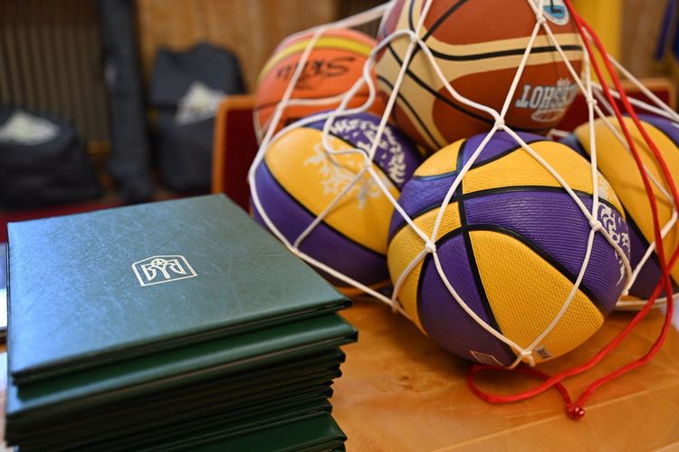 Заступник міністра молоді та спорту зустрівся із представниками спортивної спільноти Закарпаття