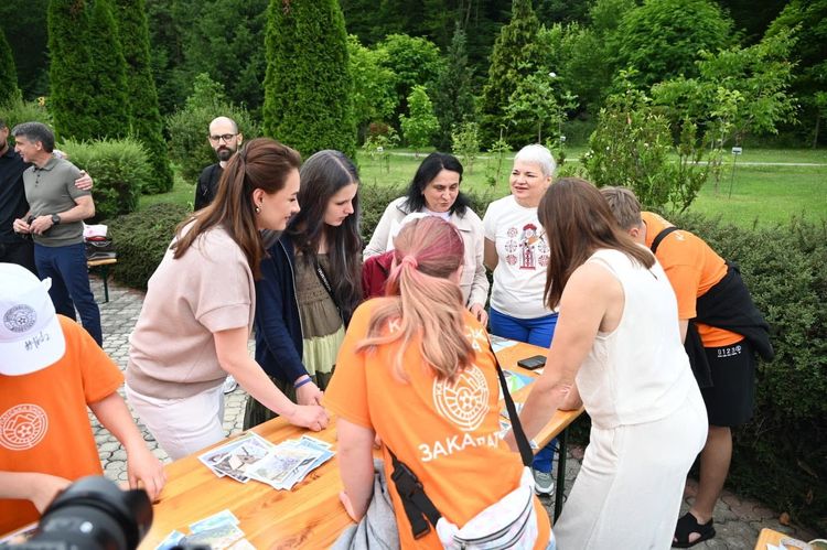 Для учасників «Карпатської зміни» організували насичені вихідні