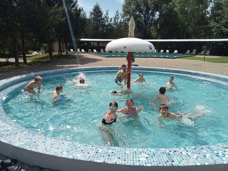 Учасники проєкту «Карпатська зміна» проводять незабутні дні на Закарпатті