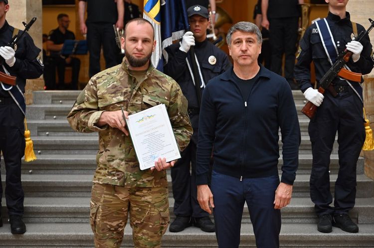 В атріумі ОВА нагородили бійців батальйону «Стрілецький»