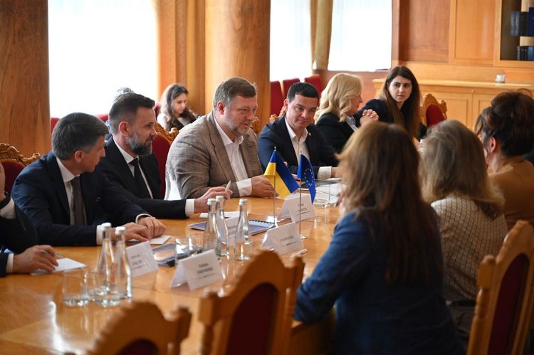 Закарпаття відвідала Президентка Європейського Комітету регіонів Ката Тютто