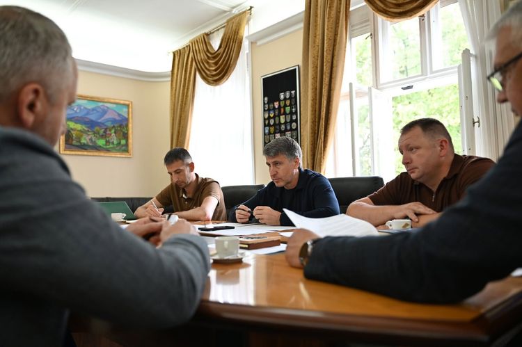 Питання протипаводкового захисту Закарпаття обговорили в ОВА