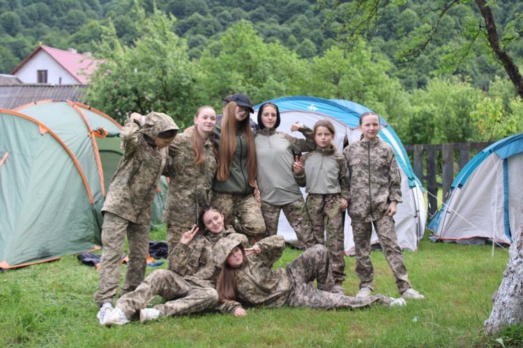 На Закарпатті відбувся військово-патріотичний вишкіл «Вовкулака»