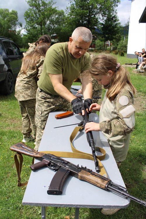 На Закарпатті відбувся військово-патріотичний вишкіл «Вовкулака»
