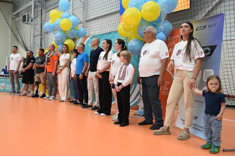 На Закарпатті визначили найкращих юних гандболісток країни
