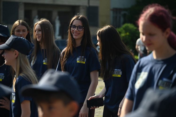 На Закарпатті стартував патріотичний наметовий табір «Бойові хом’ячки»
