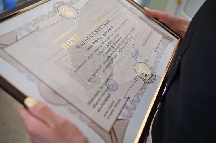 Мирослав Білецький відзначив американських хірургів, які оперують військових на Закарпатті