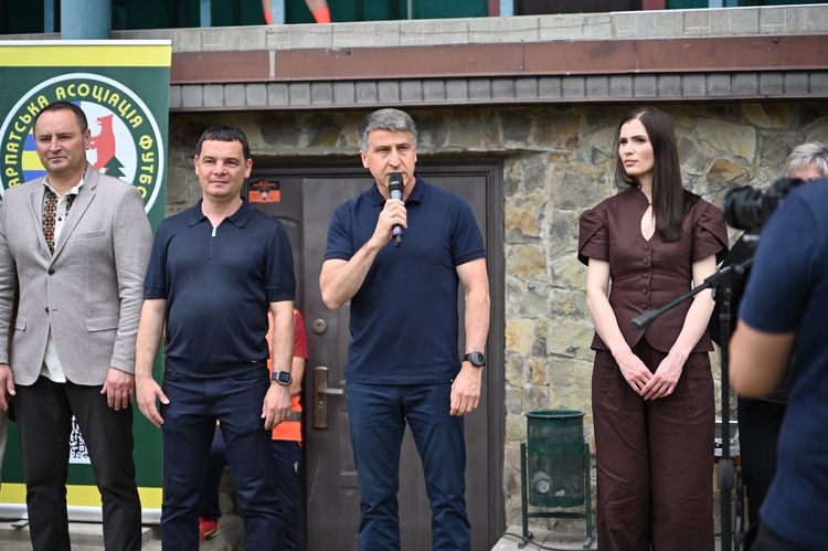 В Ужгороді відбулося урочисте відкриття другого заїзду «Карпатської зміни»