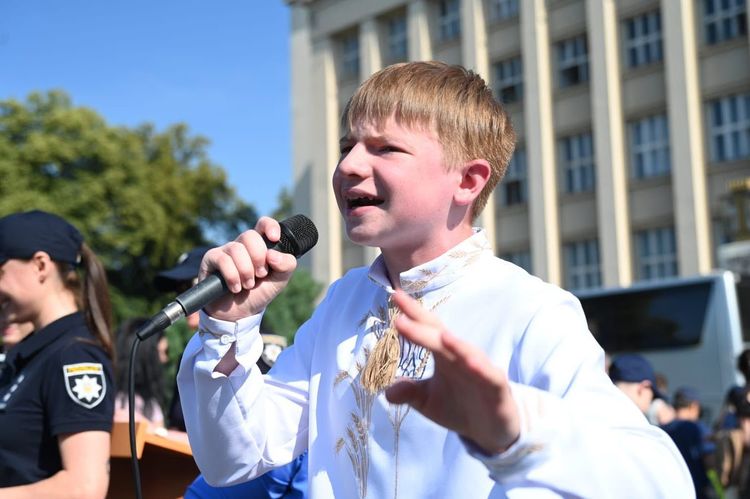 На Закарпатті стартував патріотичний наметовий табір «Бойові хом’ячки»