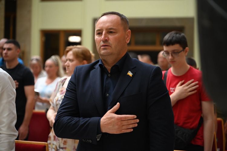 38 родин закарпатських військових та ветеранів отримали сертифікати на житло