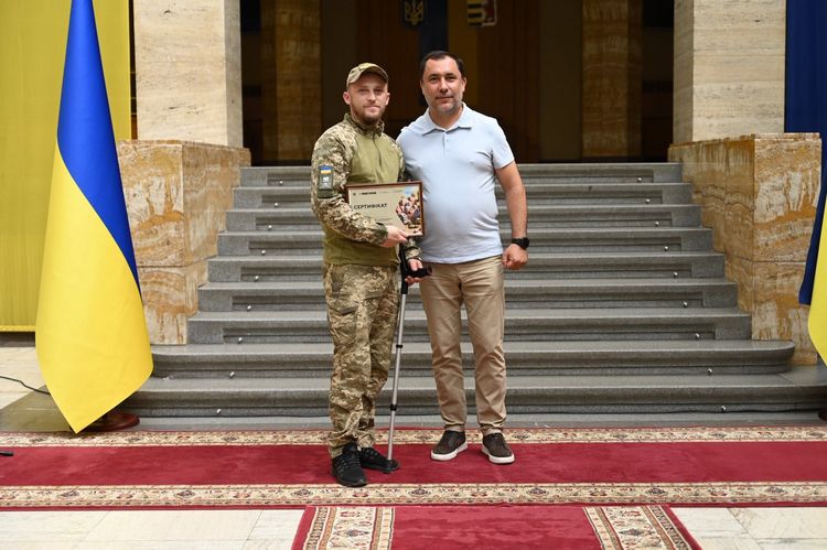38 родин закарпатських військових та ветеранів отримали сертифікати на житло