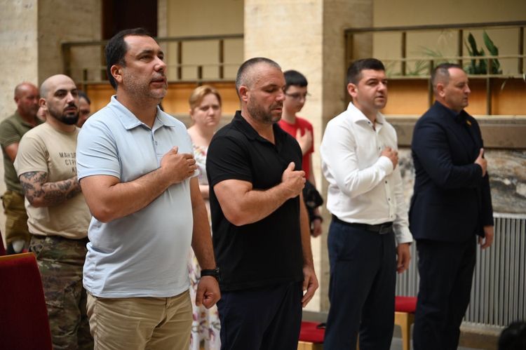 38 родин закарпатських військових та ветеранів отримали сертифікати на житло