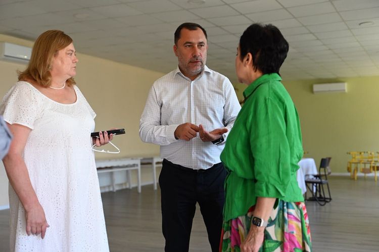 Юрій Гузинець відвідав заклади освіти у Вилоцькій та Виноградівській ТГ
