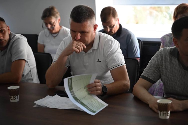 Юрій Гузинець провів нараду щодо ключових питань життєдіяльності Берегівщини