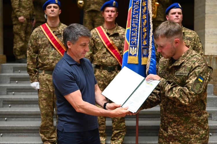Закарпатських нацгвардійців відзначили з нагоди Дня Конституції України