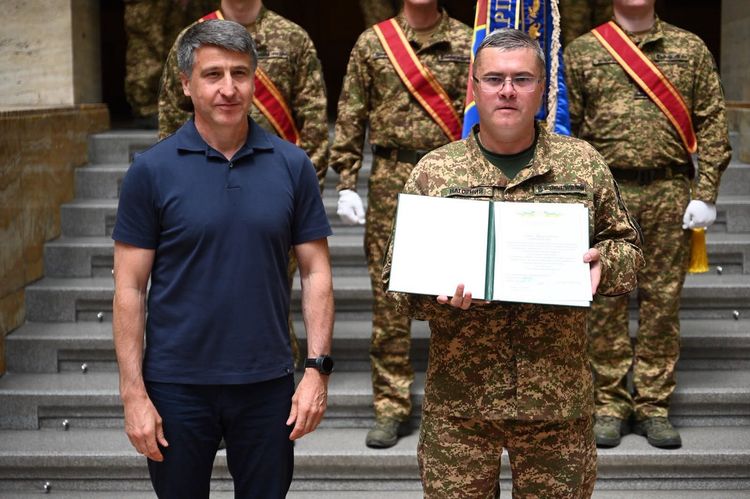 Закарпатських нацгвардійців відзначили з нагоди Дня Конституції України