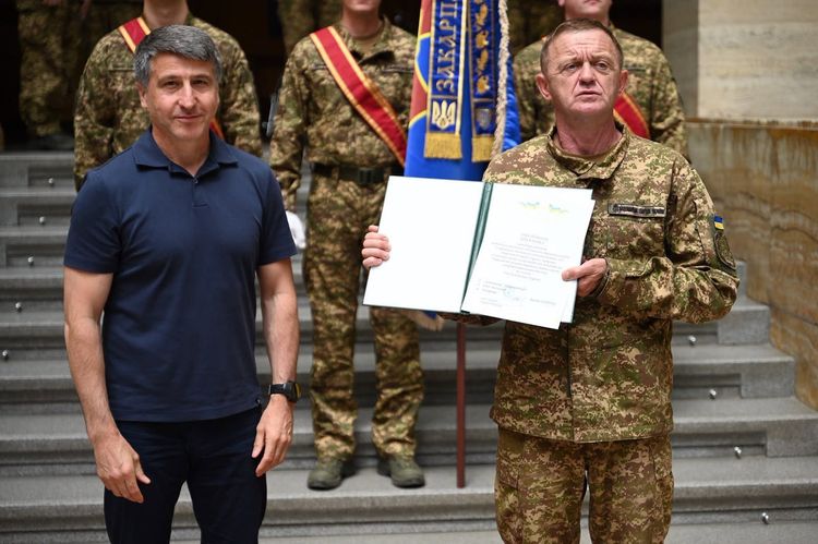 Закарпатських нацгвардійців відзначили з нагоди Дня Конституції України