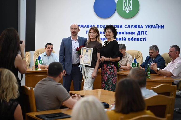 Мирослав Білецький відзначив податківців Закарпаття з нагоди професійного свята
