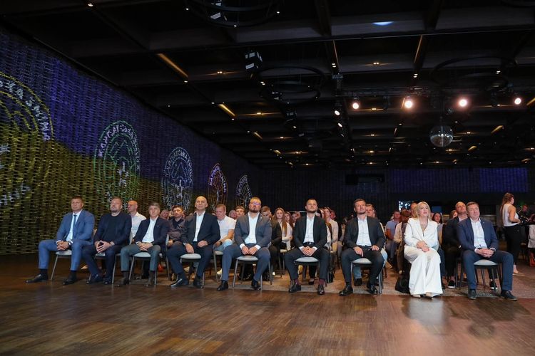 На форумі у Львові підбили підсумки президентського проєкту «Карпатська зміна»