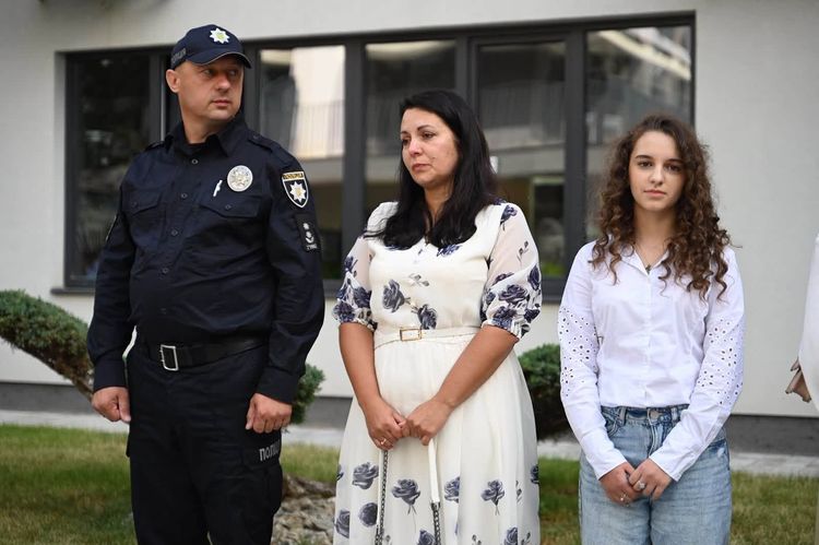 В Ужгороді три родини військових отримали нове житло 
