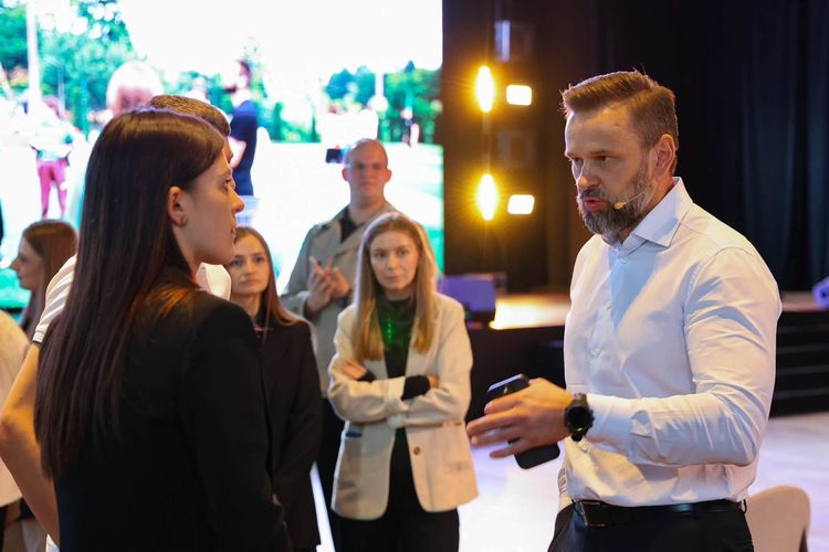 На форумі у Львові підбили підсумки президентського проєкту «Карпатська зміна»