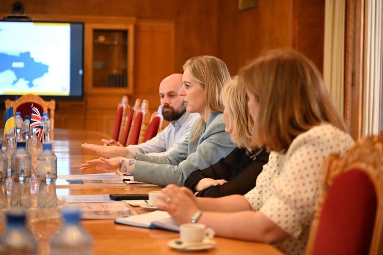 Закарпаття посилює співпрацю зі Сполученим Королівством